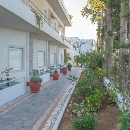 Stefanie Apartment Agia Marina (Crete)
