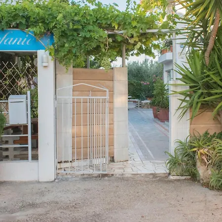 Stefanie Agia Marina (Crete)